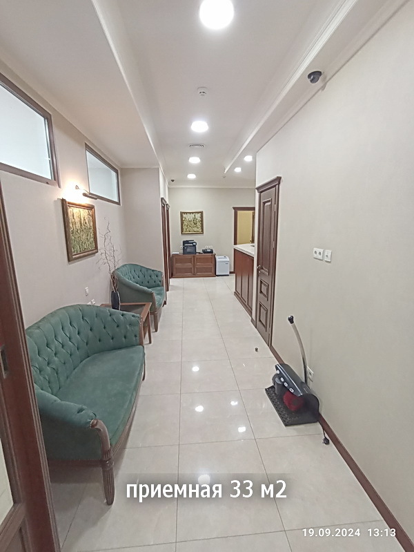 Оренда офісу 210 м², Полтавська вул., 10