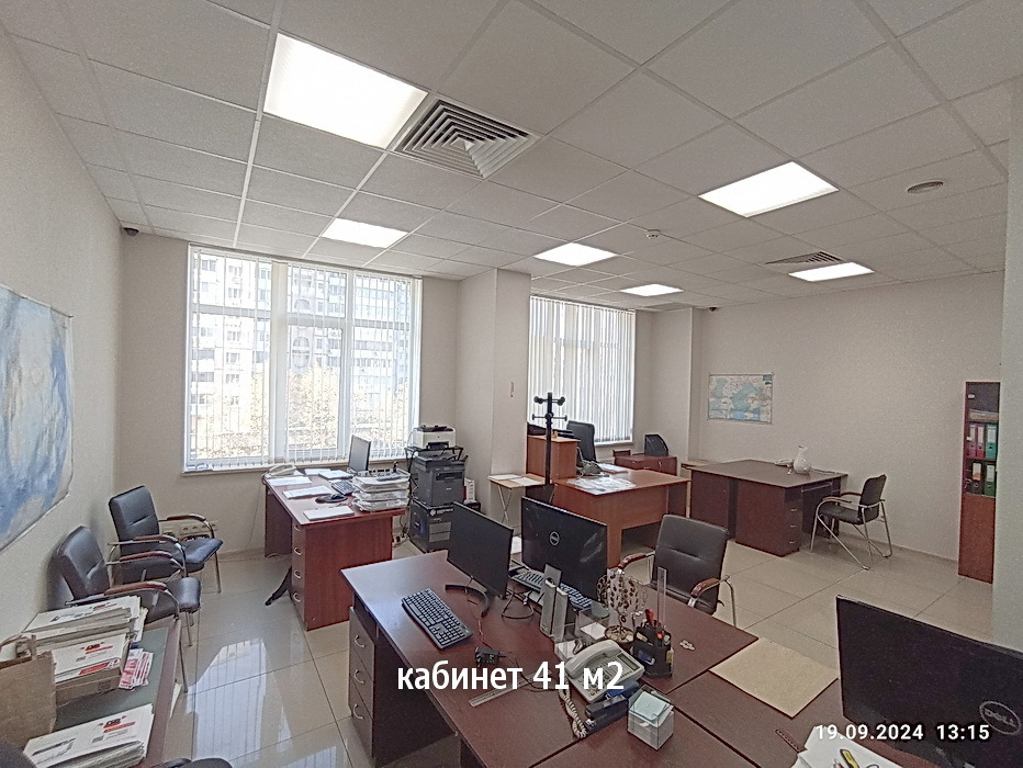 Оренда офісу 210 м², Полтавська вул., 10