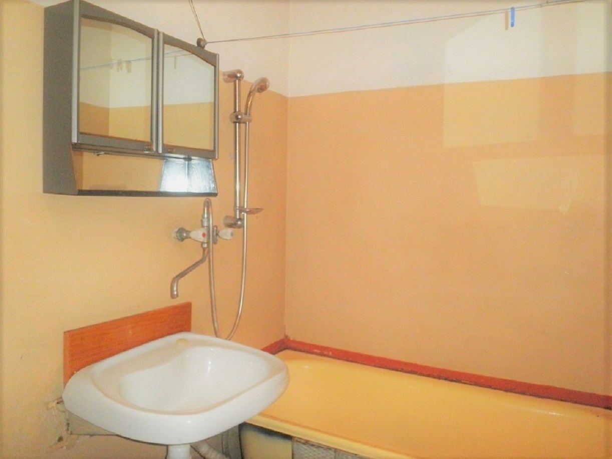 Продажа 1-комнатной квартиры 37 м², Смелянская ул., 128