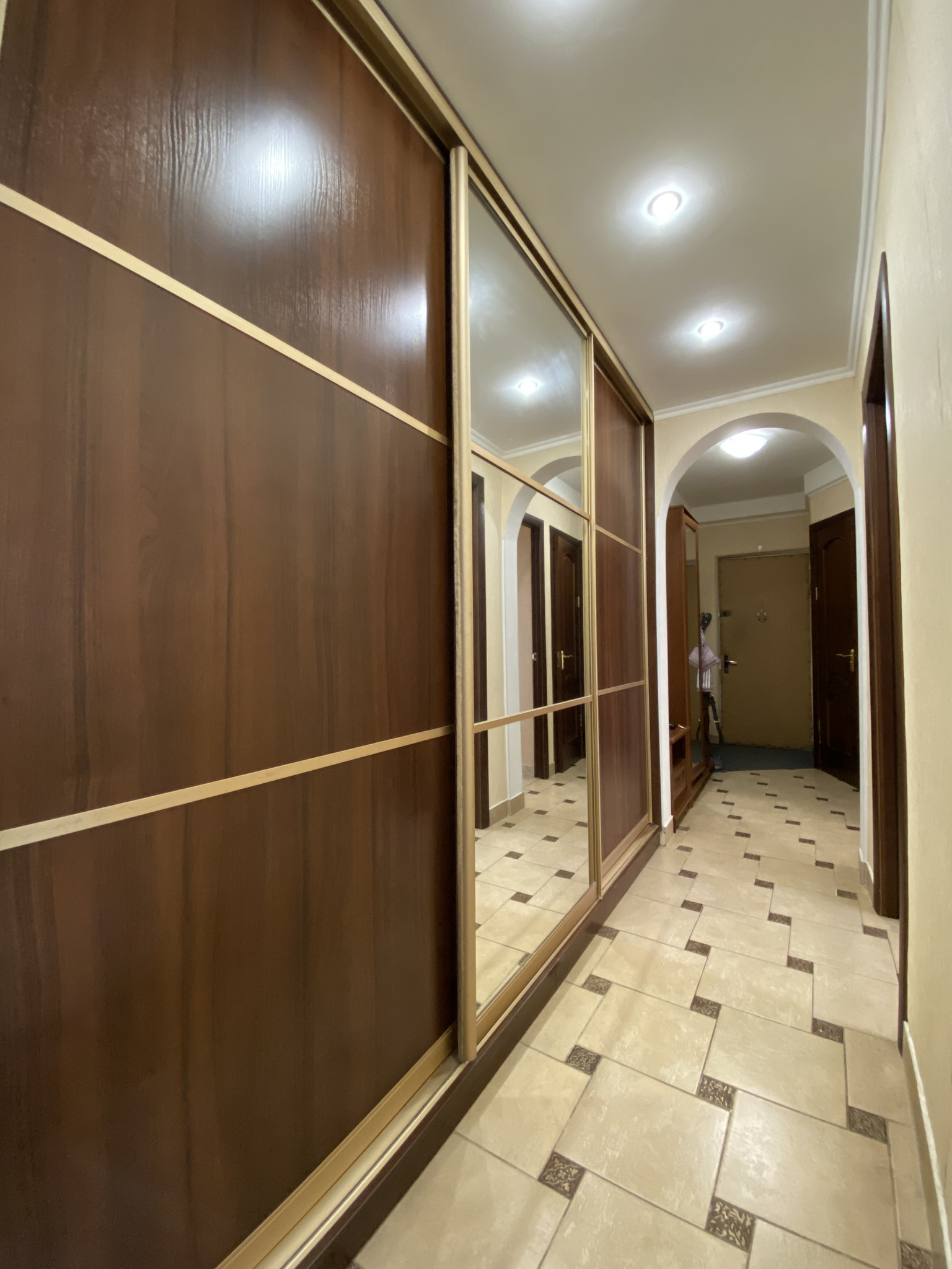 Продажа 3-комнатной квартиры 58 м², Академика Курчатова ул., 18