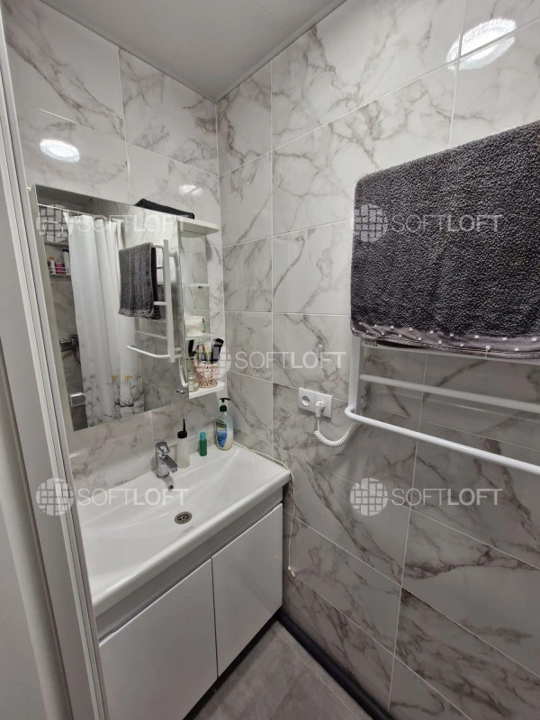 Продаж 3-кімнатної квартири 60 м²