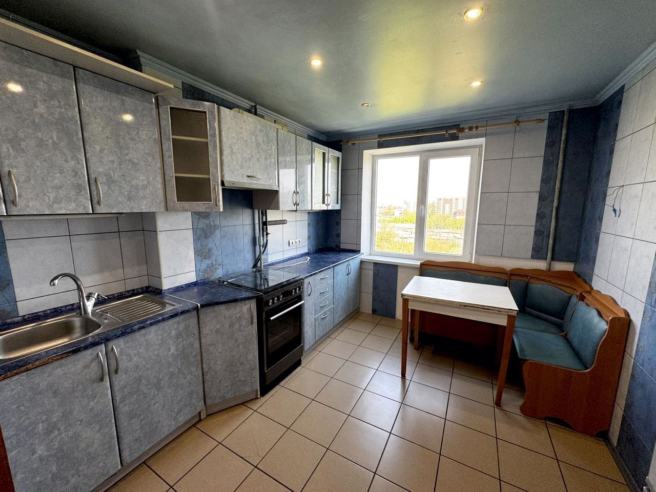 Продажа 3-комнатной квартиры 70 м²