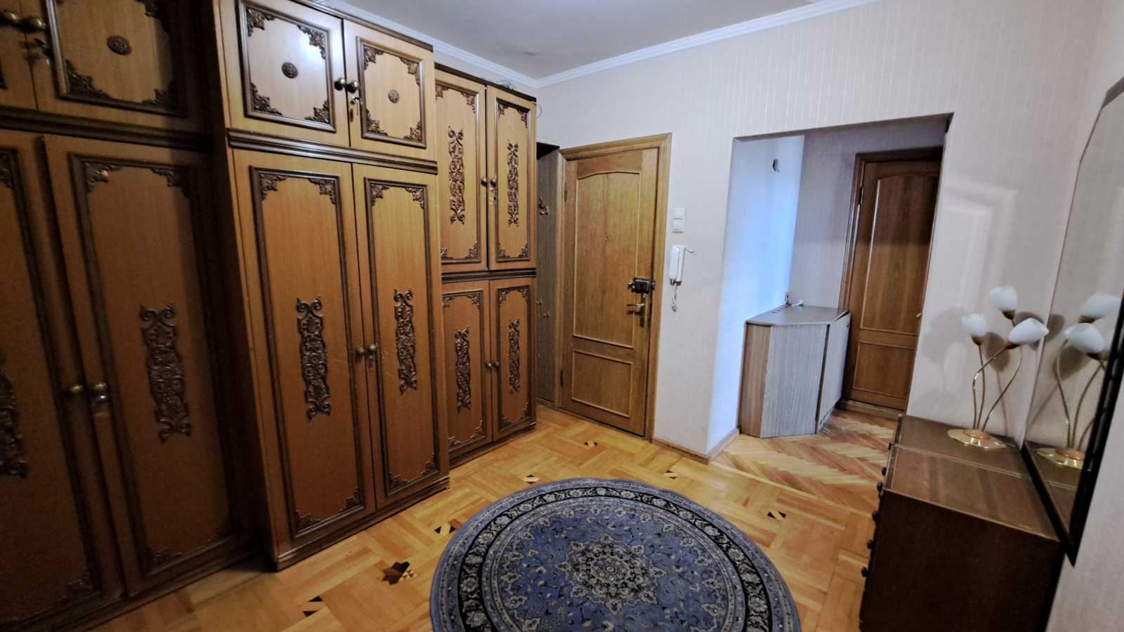 Продажа 3-комнатной квартиры 72 м², Свободы просп., 3Б