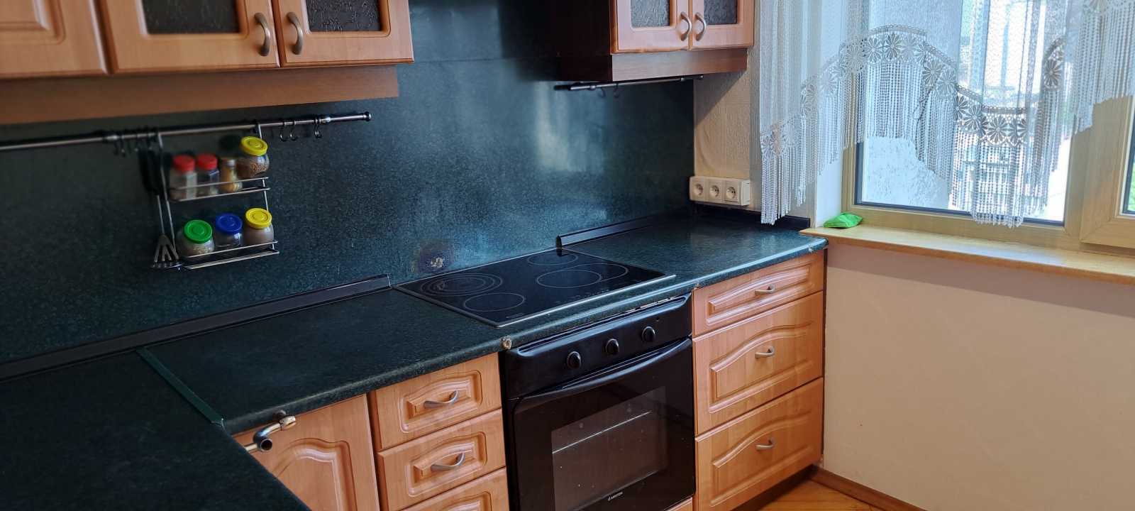 Продажа 3-комнатной квартиры 72 м², Свободы просп., 3Б
