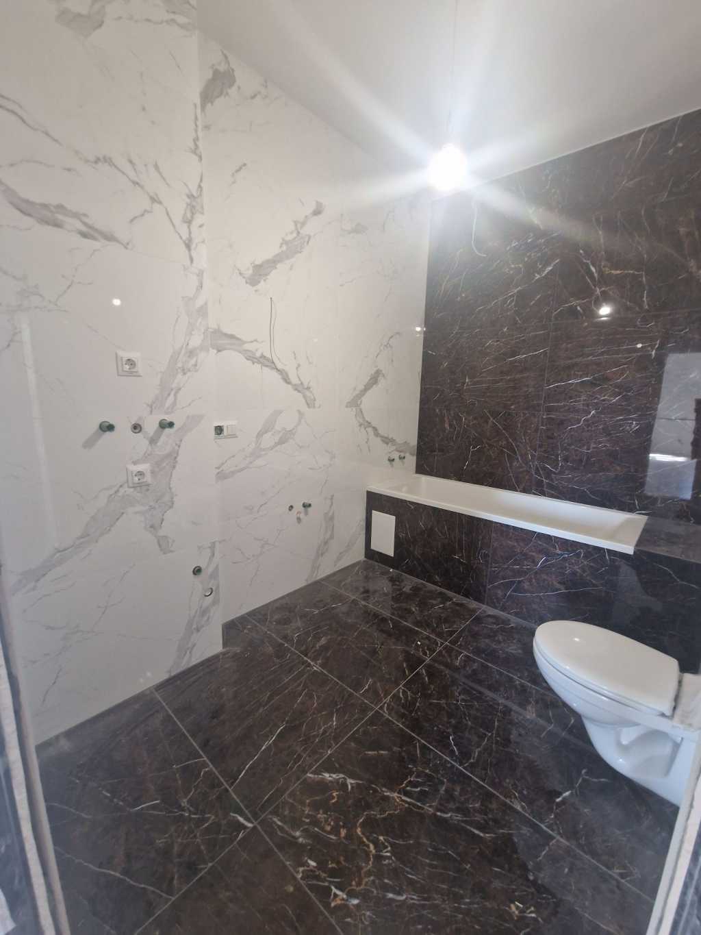 Продаж 3-кімнатної квартири 81 м², Покровська вул., 26