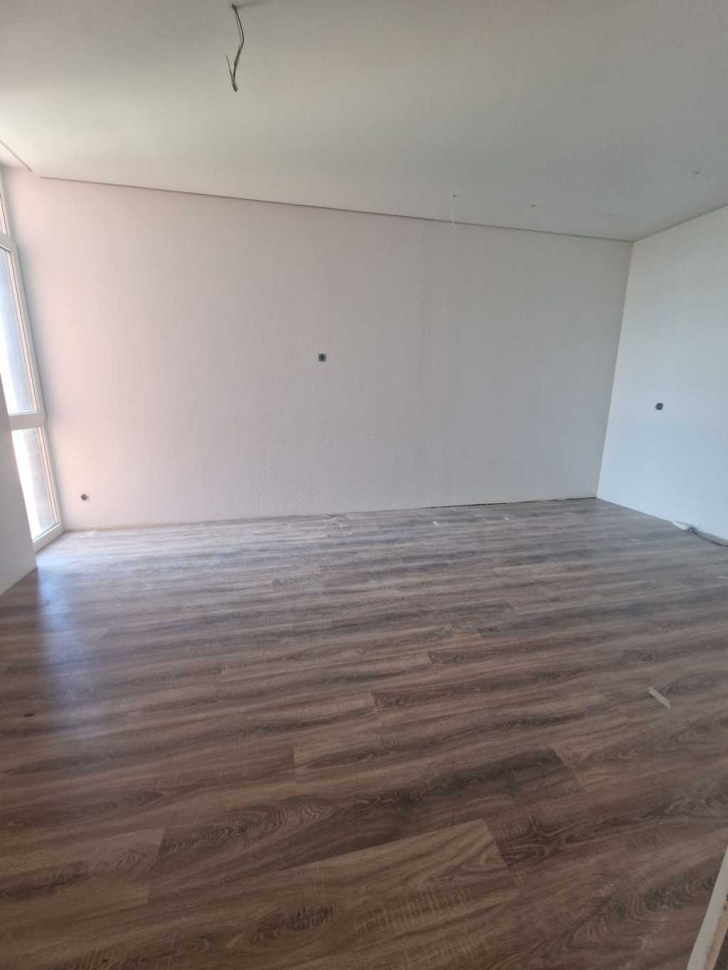 Продаж 3-кімнатної квартири 81 м², Покровська вул., 26