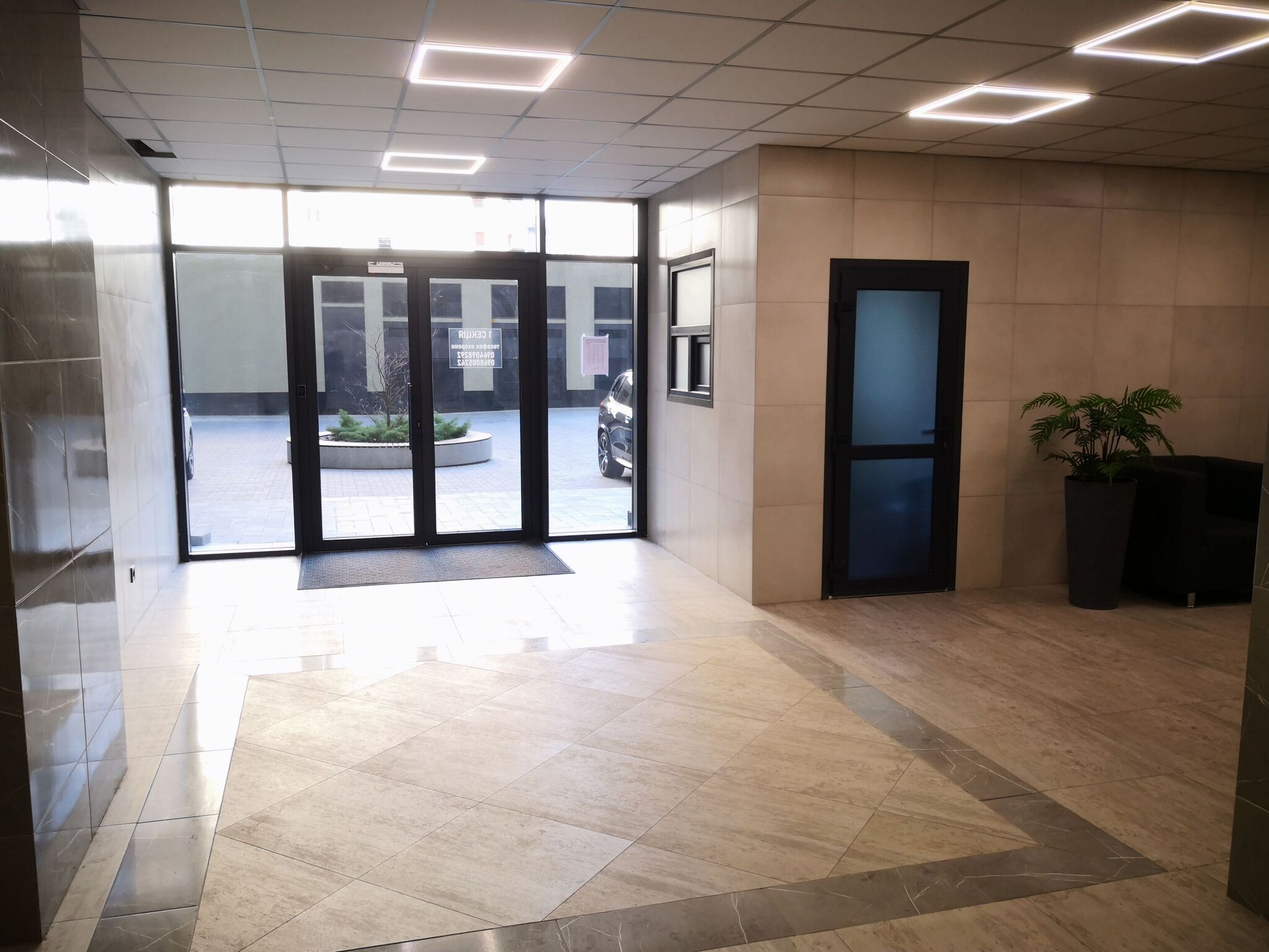Продажа 3-комнатной квартиры 132 м², Михаила Драгомирова ул., 14А