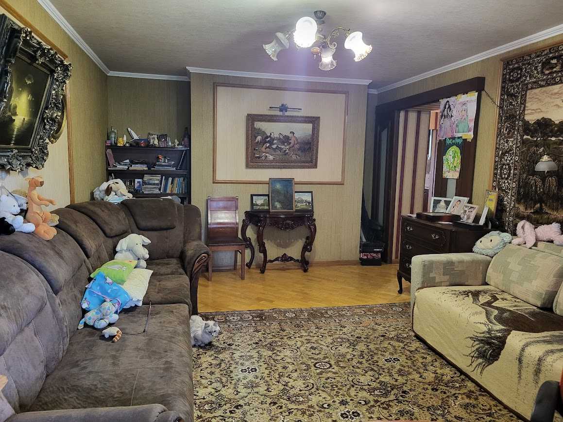 Продаж 2-кімнатної квартири 66 м², Грушевського вул., 13