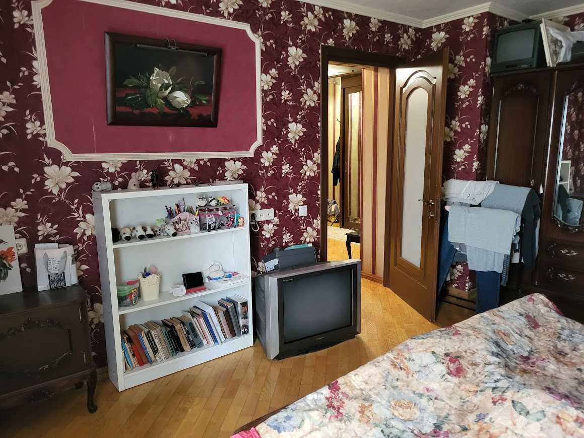 Продаж 2-кімнатної квартири 66 м², Грушевського вул., 13