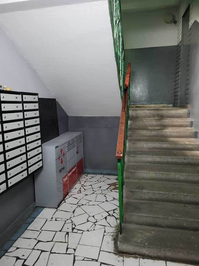 Продаж 2-кімнатної квартири 66 м², Грушевського вул., 13