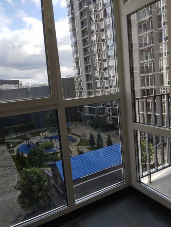 Оренда 1-кімнатної квартири 41 м², Лесі Українки вул., 3
