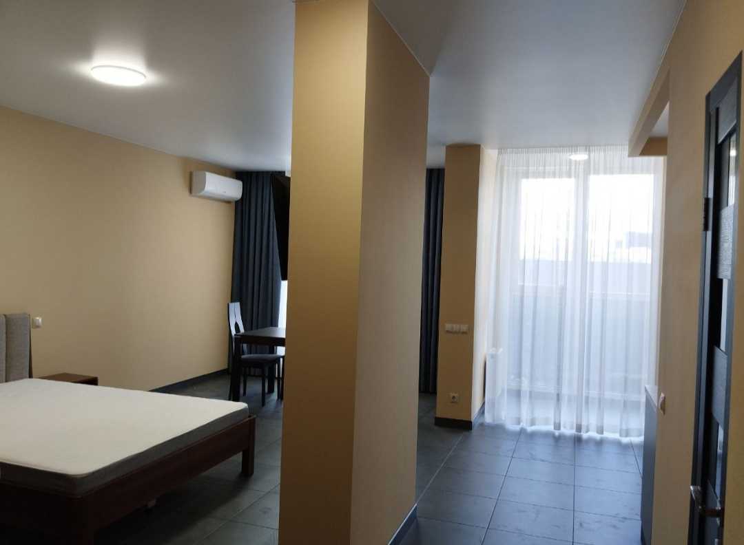 Оренда 1-кімнатної квартири 41 м², Лесі Українки вул., 3