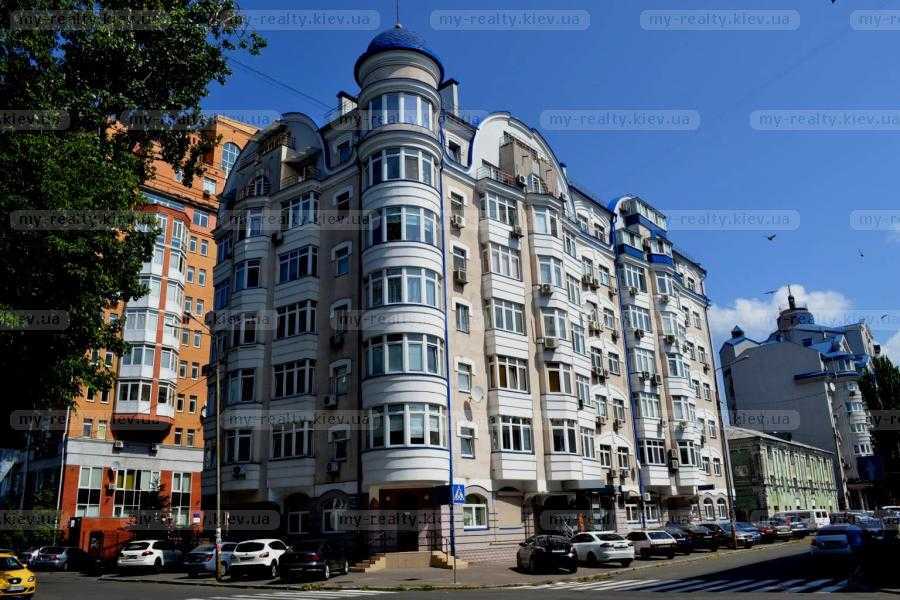 Продаж 3-кімнатної квартири 102 м², Турівська вул., 29