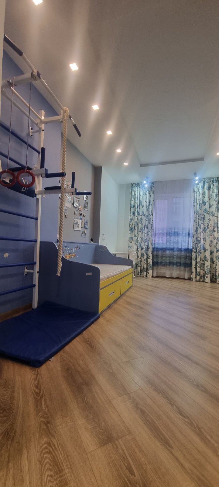 Продаж 2-кімнатної квартири 63 м², Михайла Донця вул., 2А
