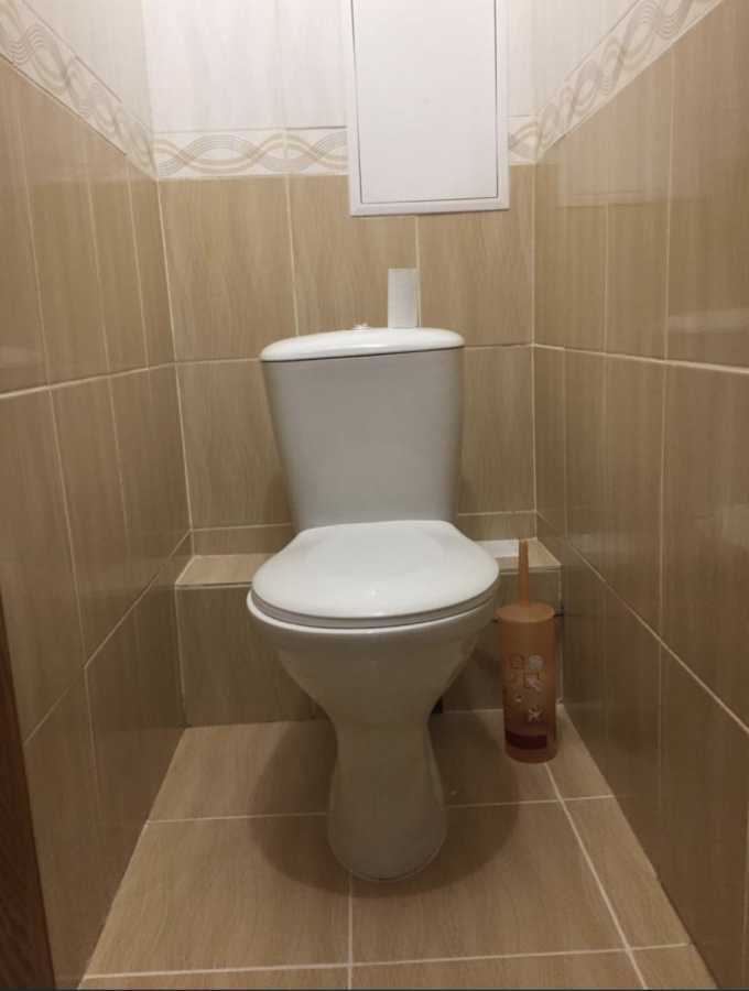 Продаж 3-кімнатної квартири 60 м², Дегтярівська вул., 28