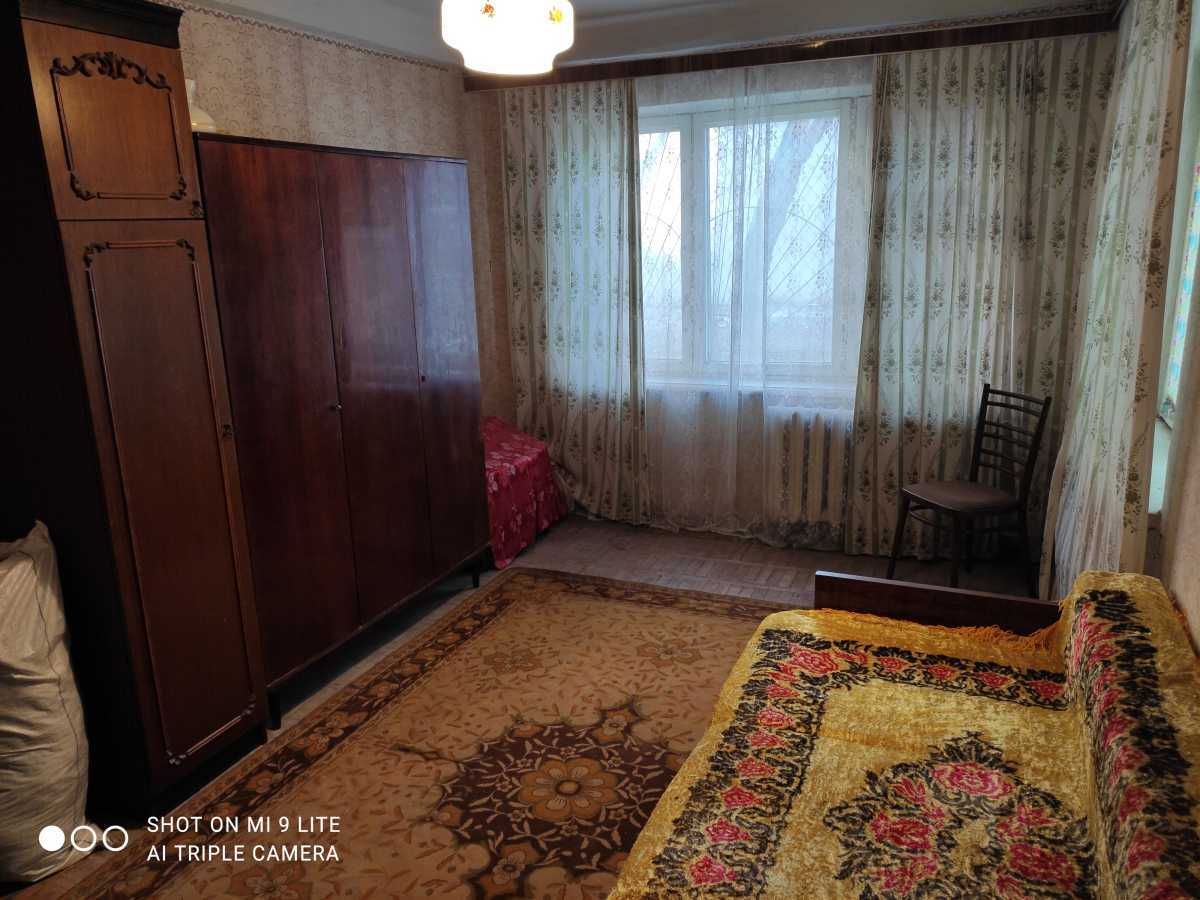 Продажа 2-комнатной квартиры 46.5 м², Академика Туполева ул., 20Б
