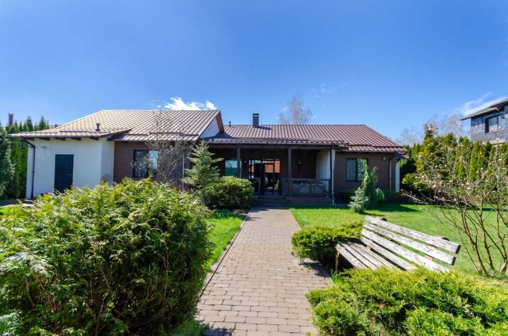 Продаж котеджу 255 м², Садова, 47