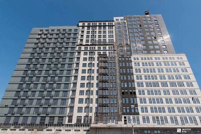 Продаж 3-кімнатної квартири 106 м²