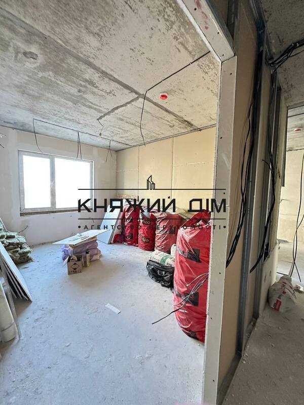 Продаж 3-кімнатної квартири 84.6 м², Вишняківська вул., 4