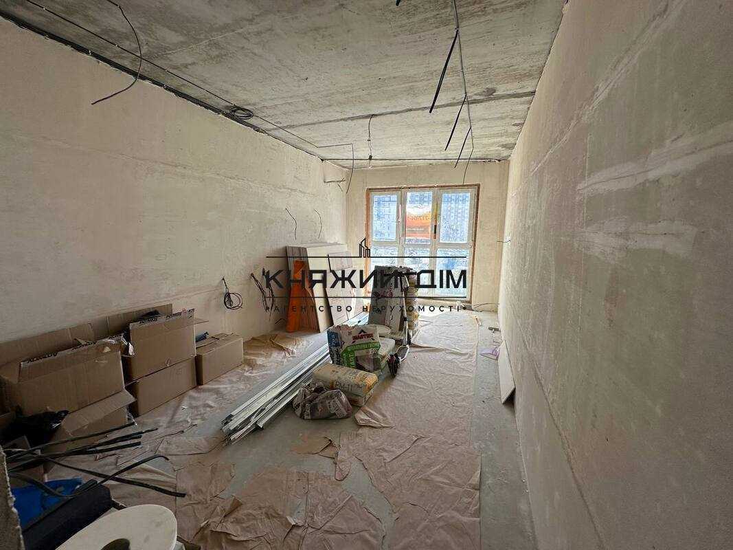 Продаж 3-кімнатної квартири 84.6 м², Вишняківська вул., 4