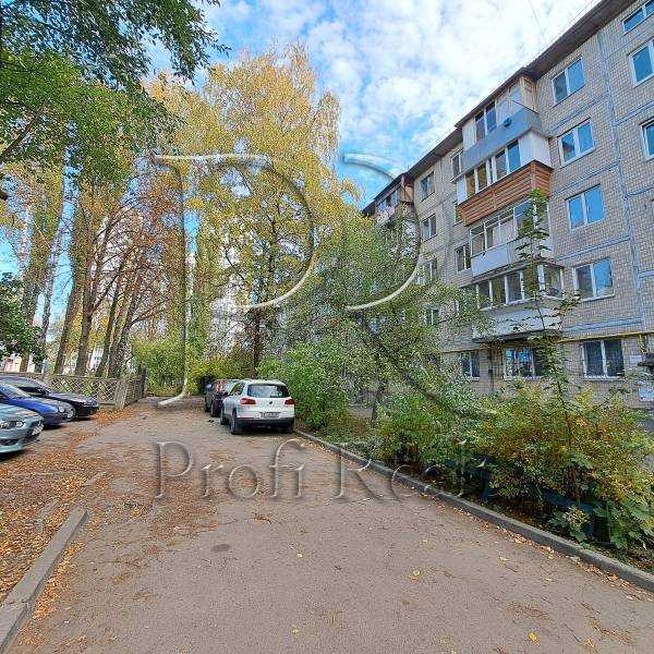 Продажа 1-комнатной квартиры 33 м², Николая Василенко ул., 13А