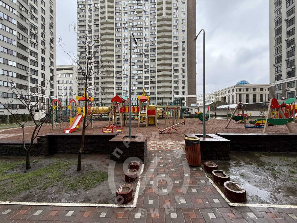 Продажа 1-комнатной квартиры 49.5 м², Авиаконструктора Игоря Сикорского ул., 4Б