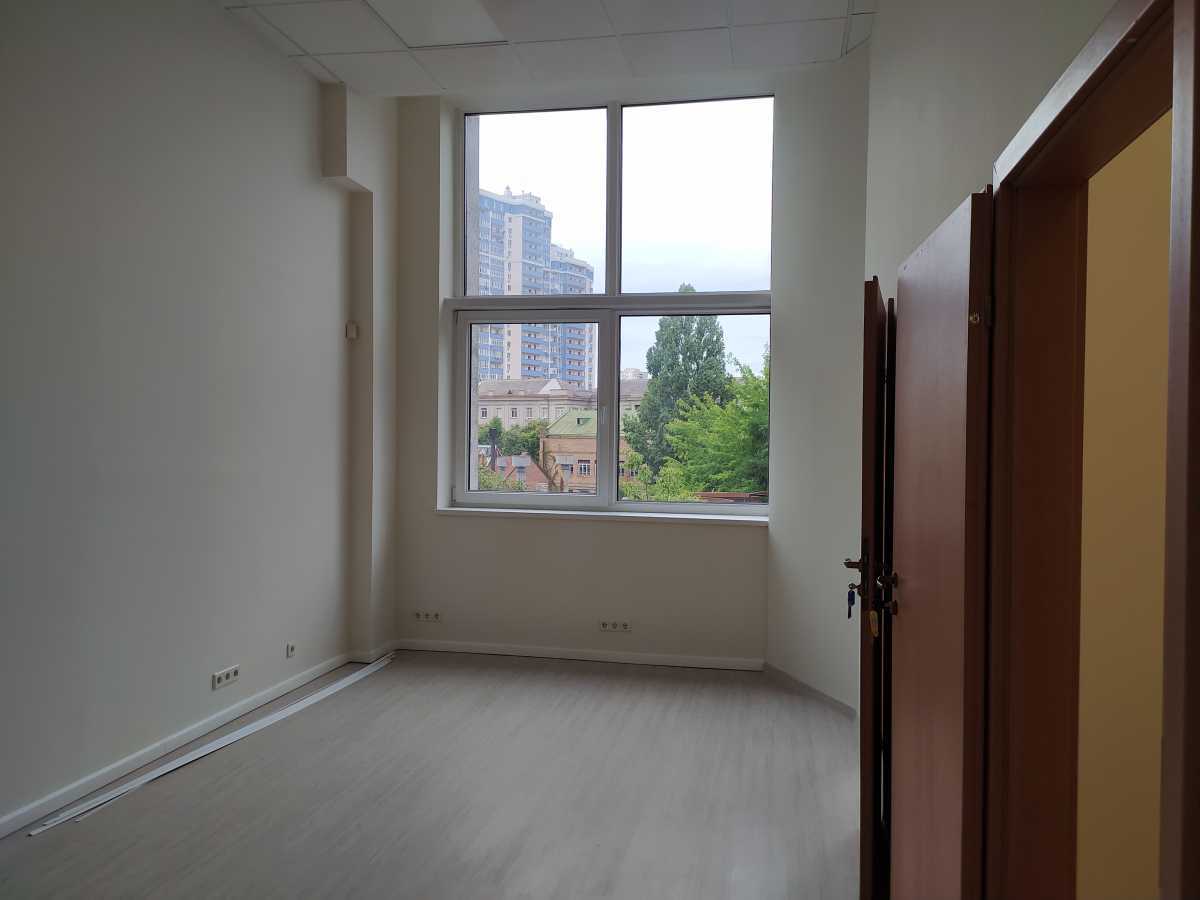 Аренда офиса 38 м², Шолуденко ул., 3