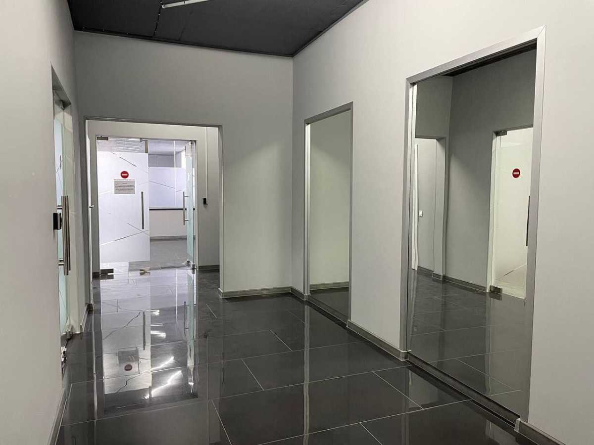 Оренда офісу 1500 м², Ушинського вул.