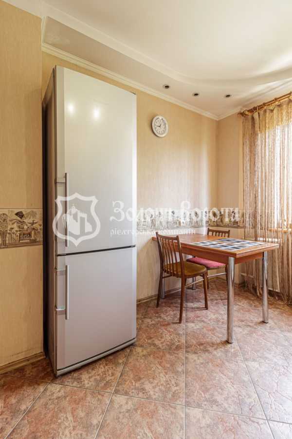 Продажа 3-комнатной квартиры 71 м², Харьковское шоссе, 174Б