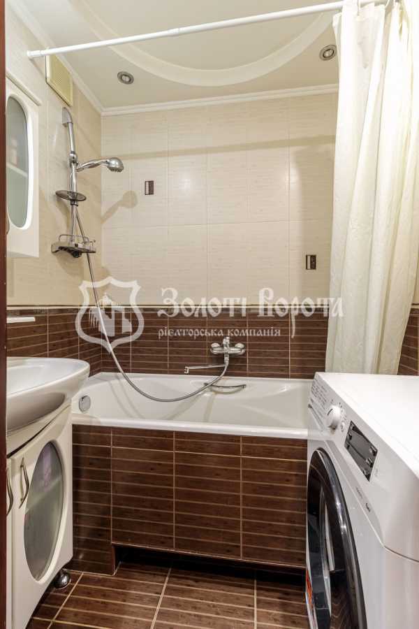 Продажа 3-комнатной квартиры 71 м², Харьковское шоссе, 174Б