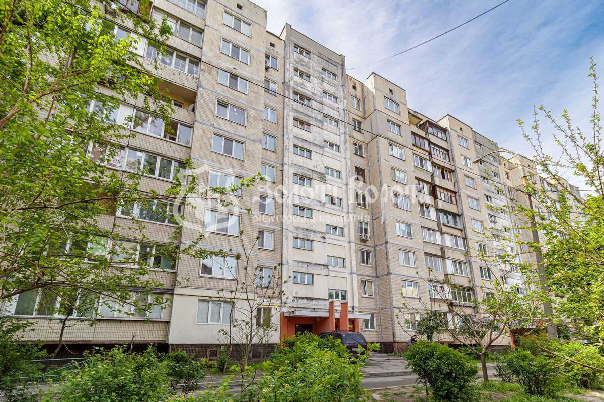 Продажа 3-комнатной квартиры 71 м², Харьковское шоссе, 174Б