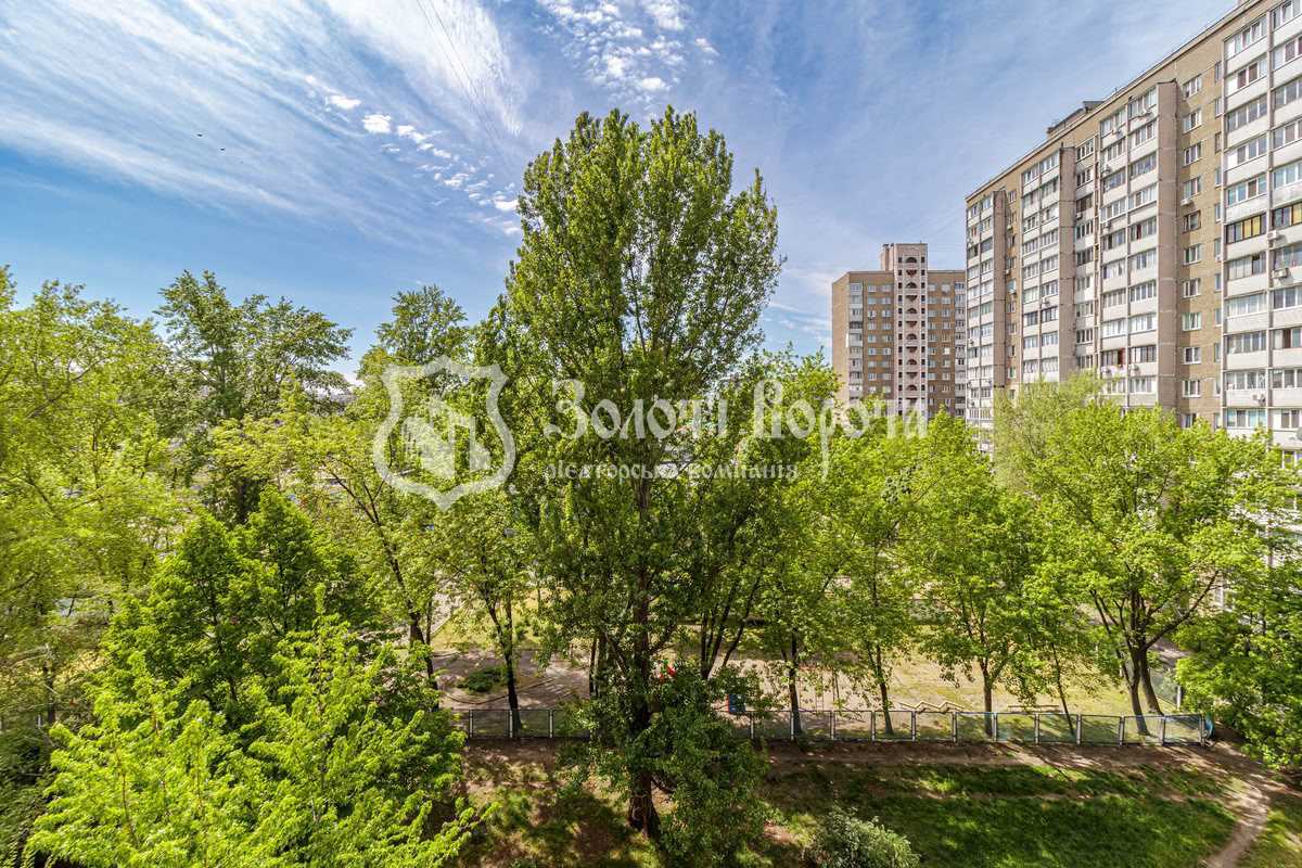 Продажа 3-комнатной квартиры 71 м², Харьковское шоссе, 174Б
