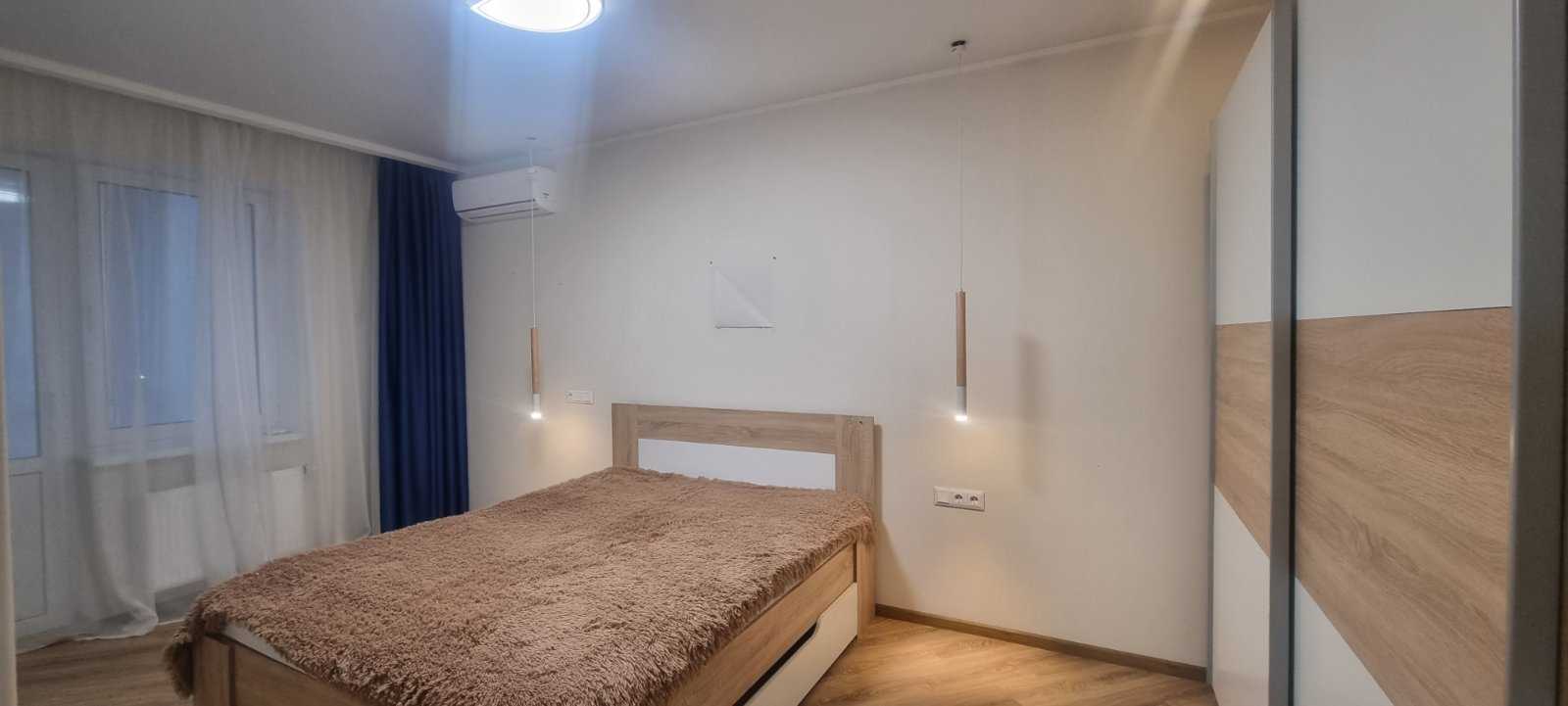 Продаж 2-кімнатної квартири 63 м², Михайла Донця вул., 2А