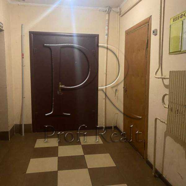 Продажа 3-комнатной квартиры 72 м², Свободы просп., 24Б