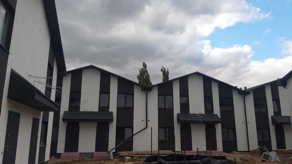 Продажа 2-комнатной квартиры 42 м²