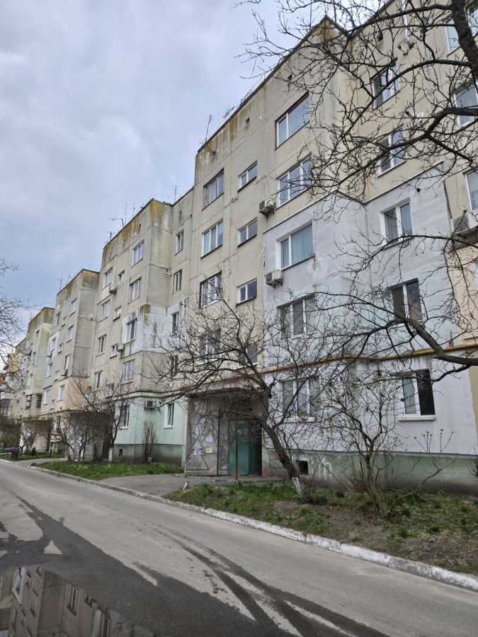 Продажа 3-комнатной квартиры 64 м²