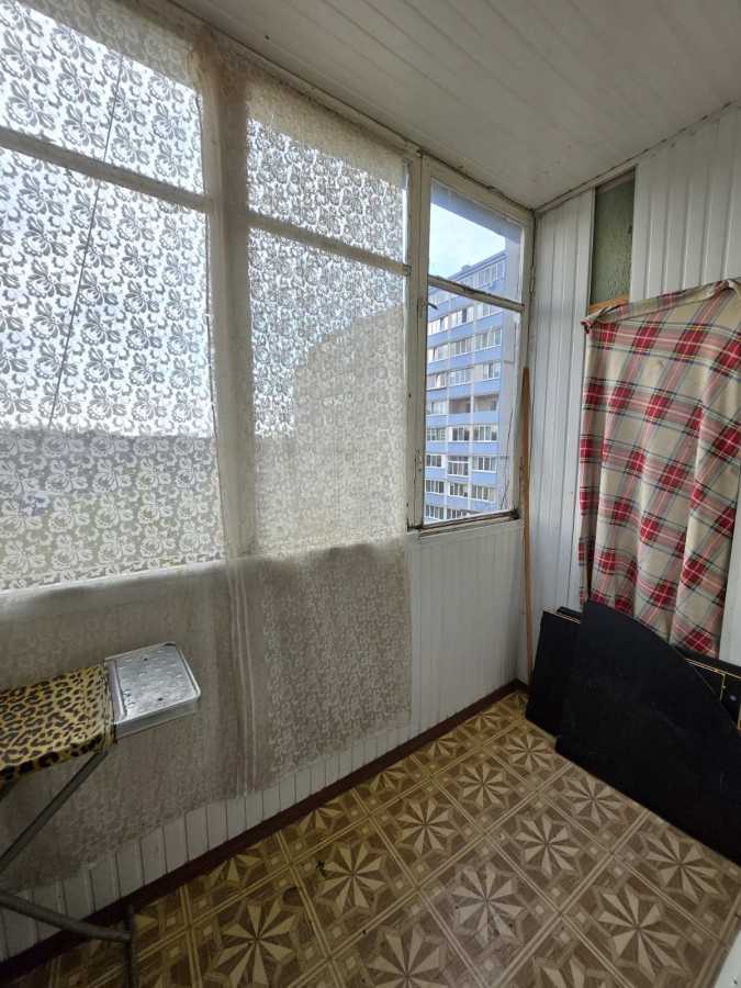Продажа 3-комнатной квартиры 64 м²