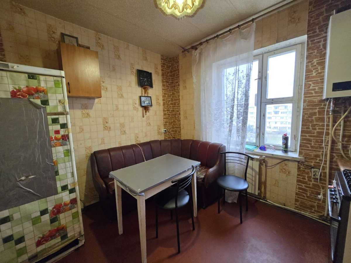 Продажа 3-комнатной квартиры 64 м²