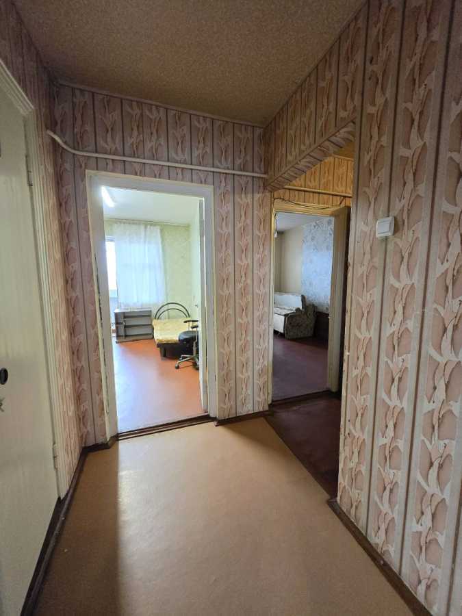 Продажа 3-комнатной квартиры 64 м²