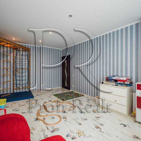 Продажа 4-комнатной квартиры 214 м², Анны Ахматовой ул., 30