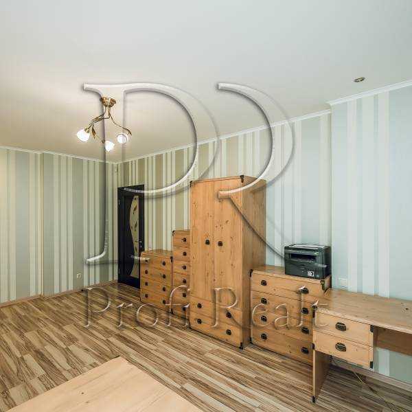 Продажа 4-комнатной квартиры 214 м², Анны Ахматовой ул., 30