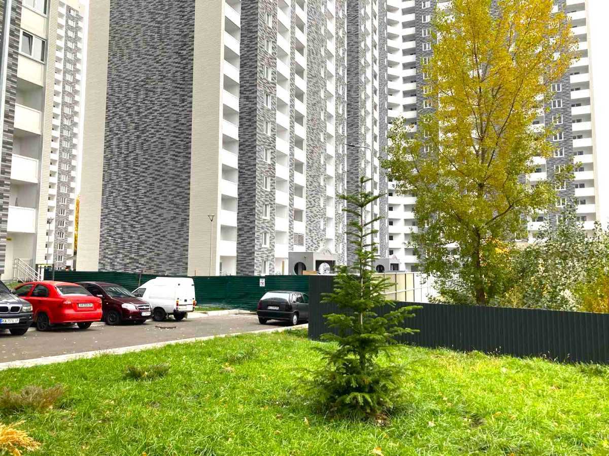 Продаж 1-кімнатної квартири 49 м², Коноплянська вул., 22Б
