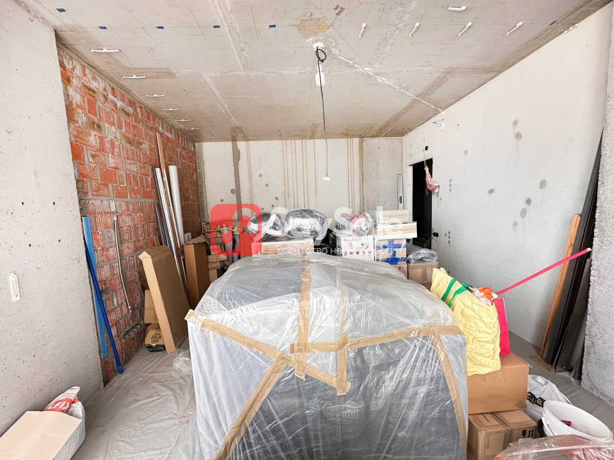 Продажа 2-комнатной квартиры 63 м², Бархатная ул., 9А