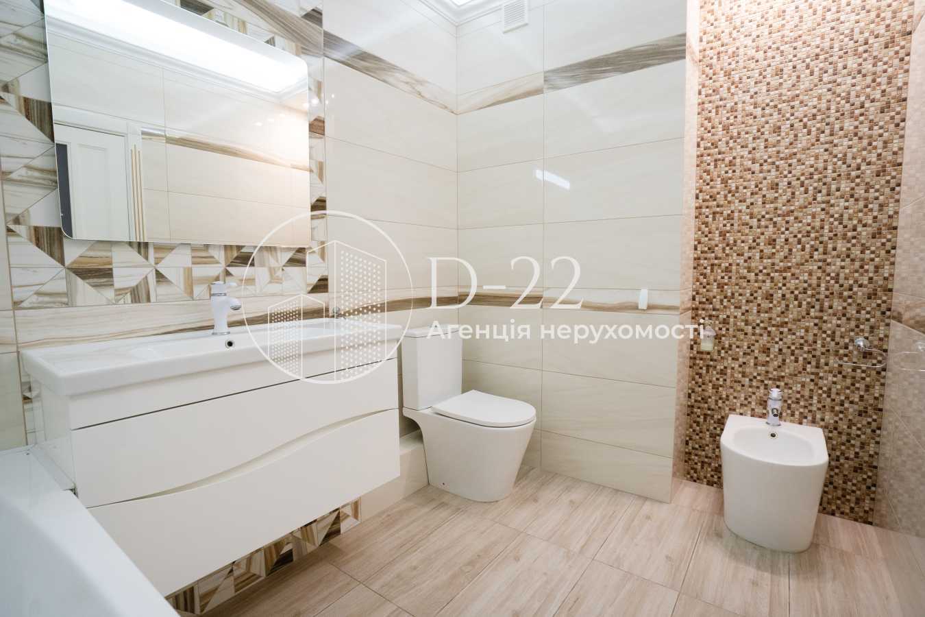 Продажа 3-комнатной квартиры 97 м², Ревуцкого ул., 40