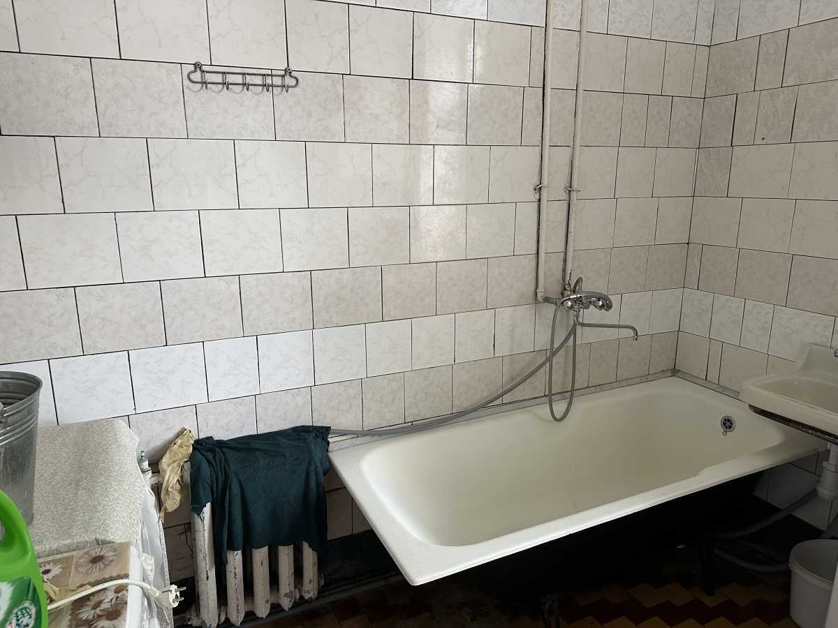 Продажа 2-комнатной квартиры 58 м², Кирпоноса ул., 12