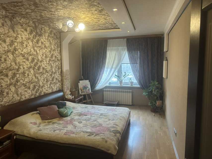 Продажа 3-комнатной квартиры 94 м², Петра Григоренко просп., 14