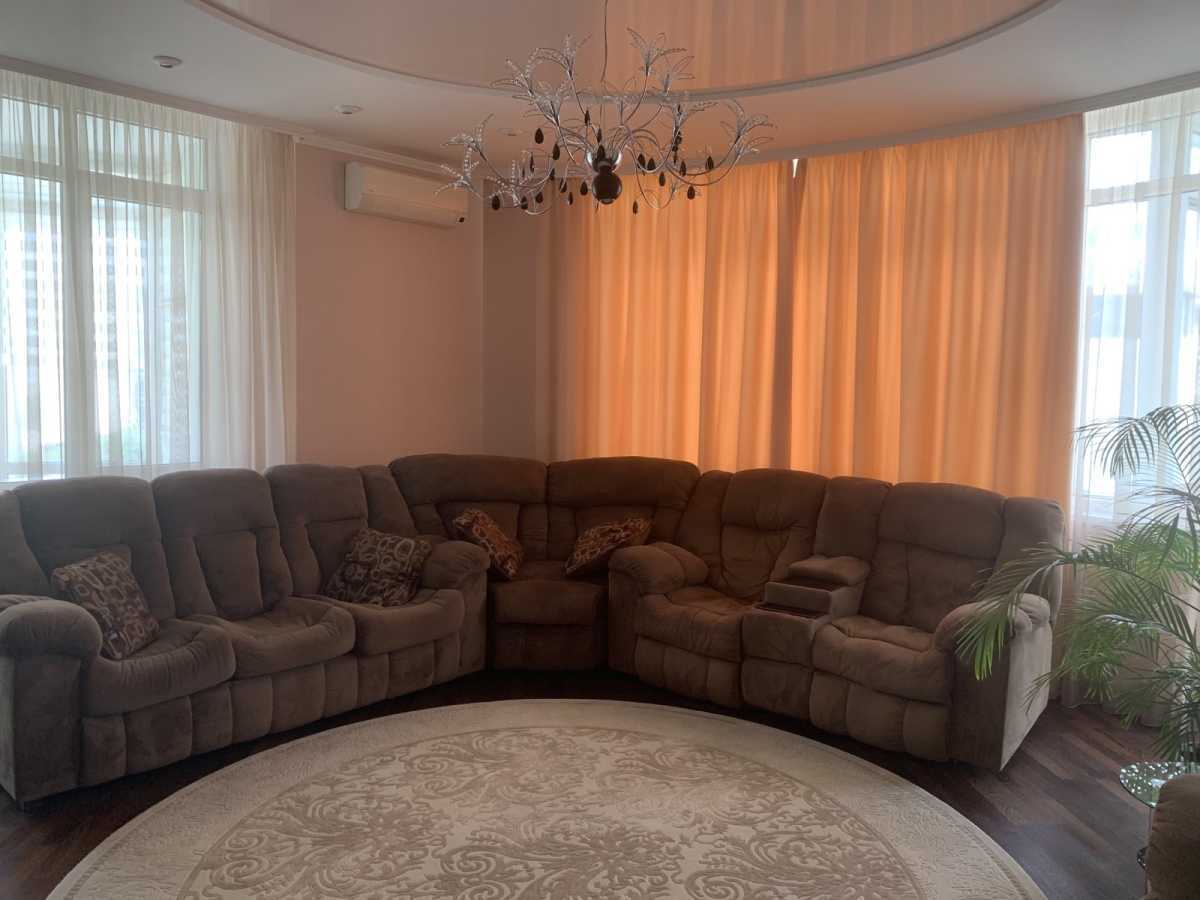 Продаж 2-кімнатної квартири 95 м², Механізаторів, 2
