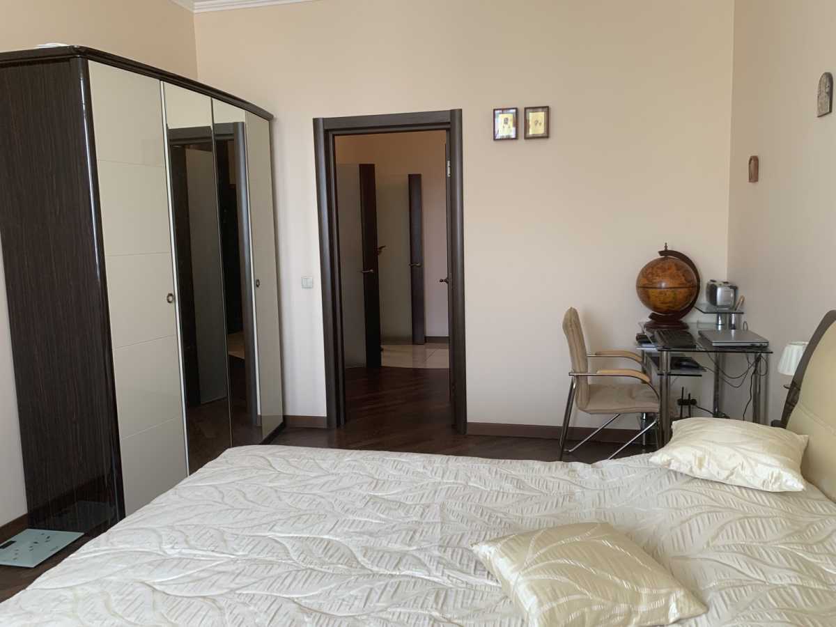 Продаж 2-кімнатної квартири 95 м², Механізаторів, 2