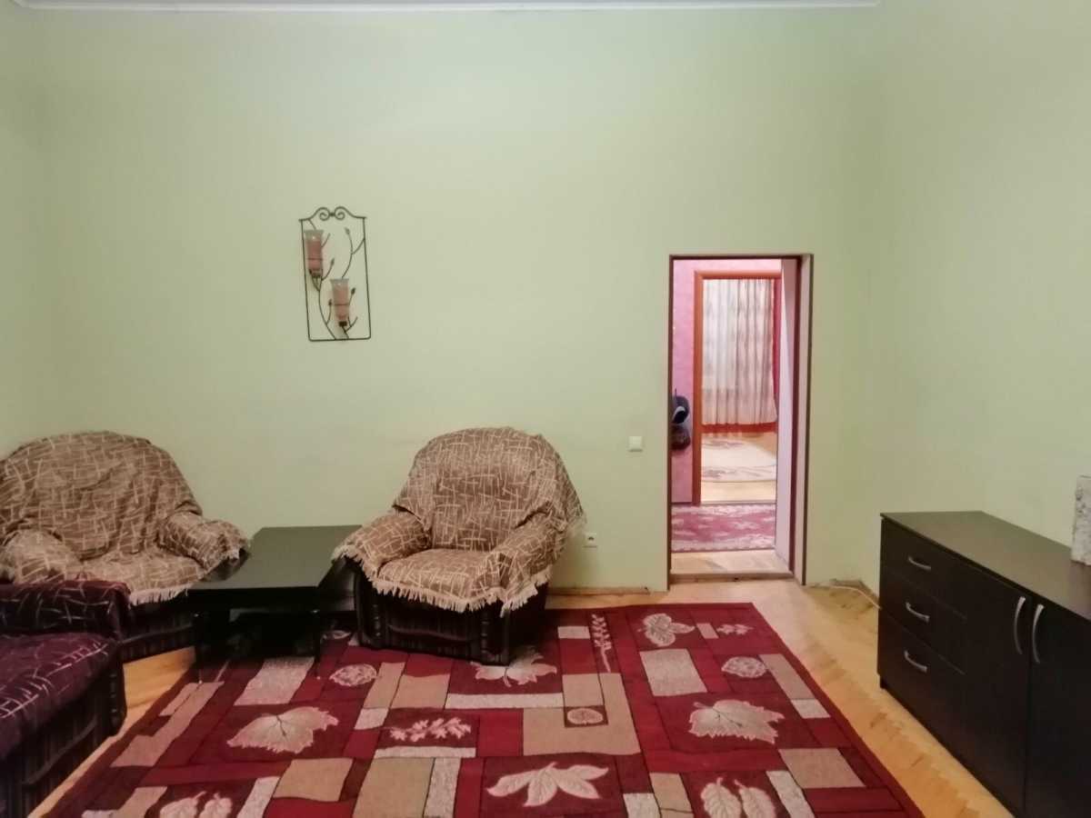 Продажа 3-комнатной квартиры 82.7 м², Большая Васильковская ул., 79