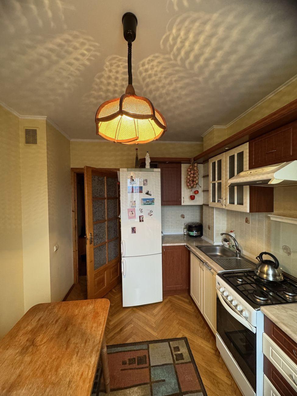 Продажа 3-комнатной квартиры 62 м², Мира ул., 90